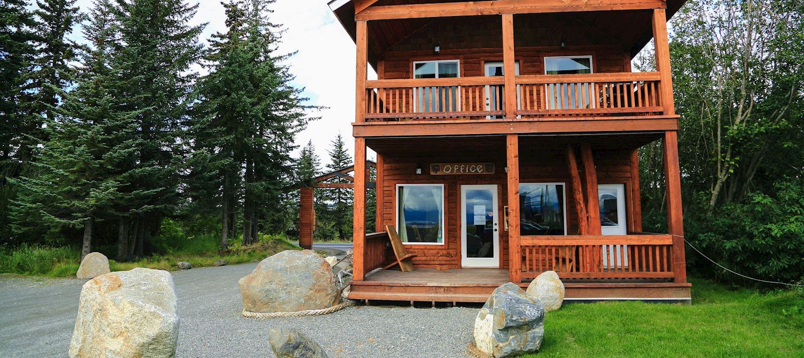contact Kenai Peninsula Suites Cabin Rentals in Homer Alaska