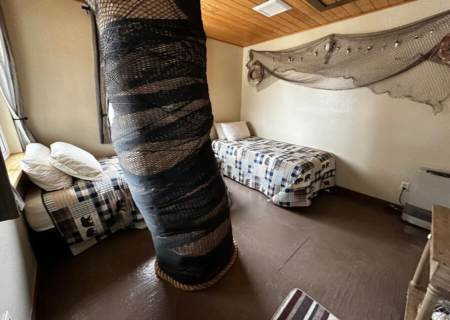 Squirrel's Nest interior showing twin beds